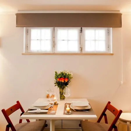 Bica Little House * Lisbon